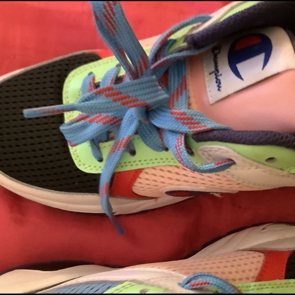 Champion women’s shoes - Picture 2 of 5